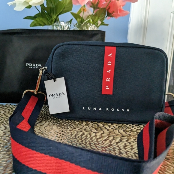 Prada Handbags - Prada pouch
